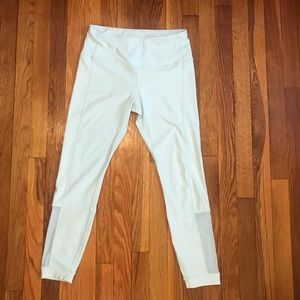 Athletic cropped leggings